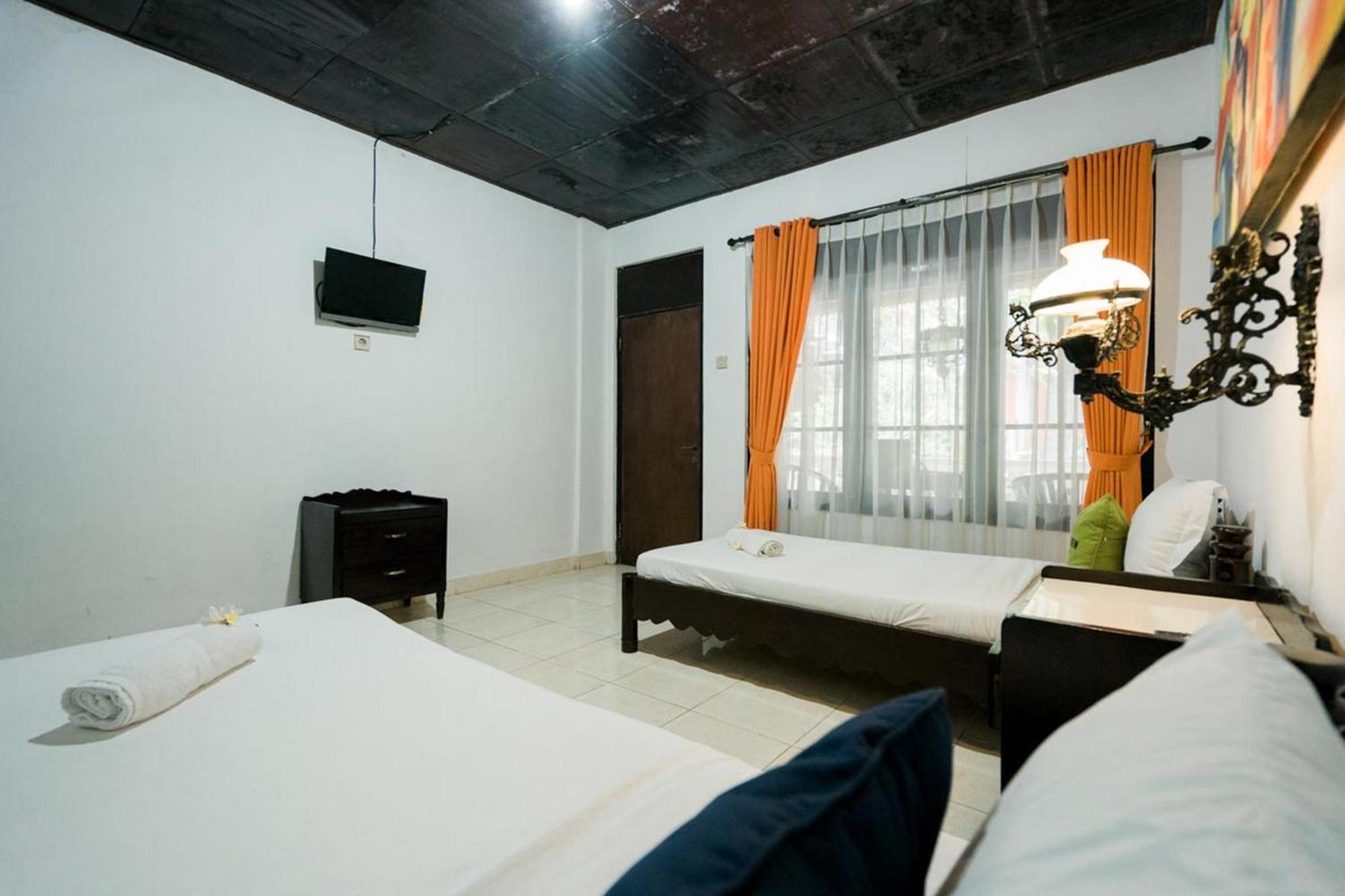 Urbanview Ananda Guest house Sanur (Bali)