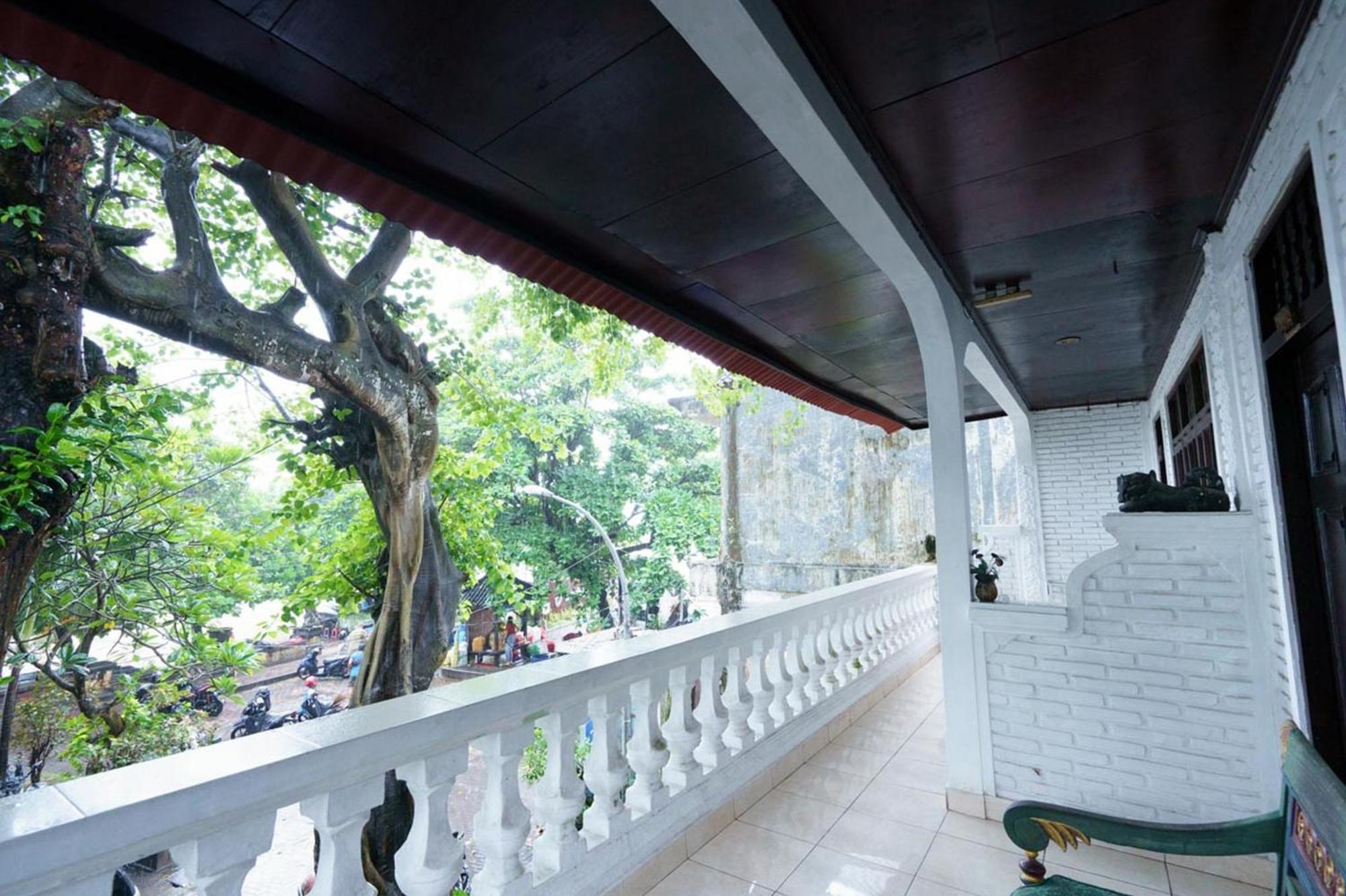 Urbanview Ananda